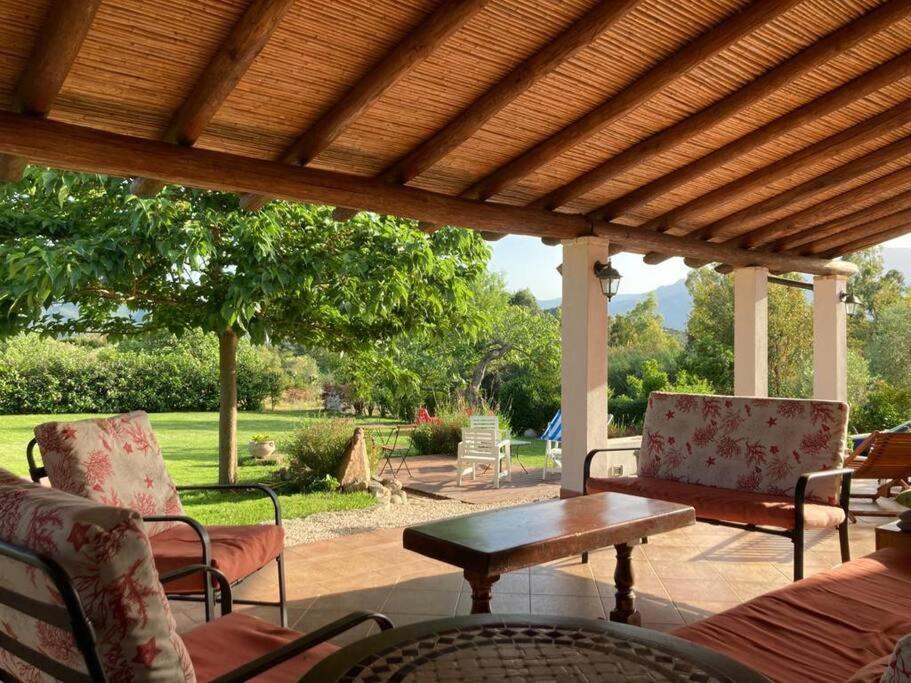 Countryside Villa In Sardinia Triei Exteriér fotografie