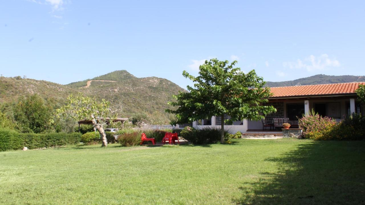 Countryside Villa In Sardinia Triei Exteriér fotografie